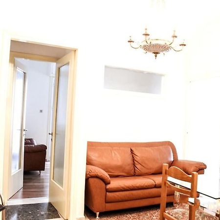 Athens Central 3Bd Apartment Next To Metro Luxury Экстерьер фото